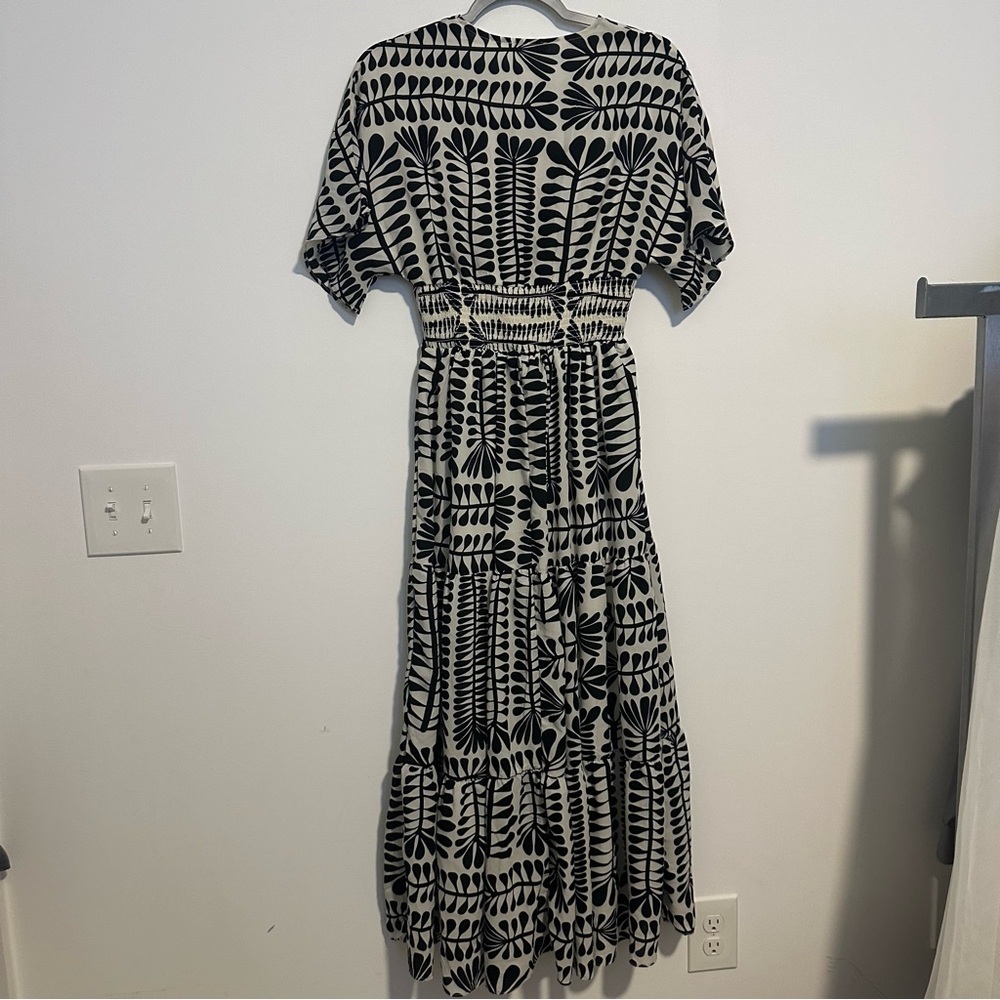 New Baltic Born Austin Kimono Dress in black and cream print v-neck short sleeve - Picture 3 of 9